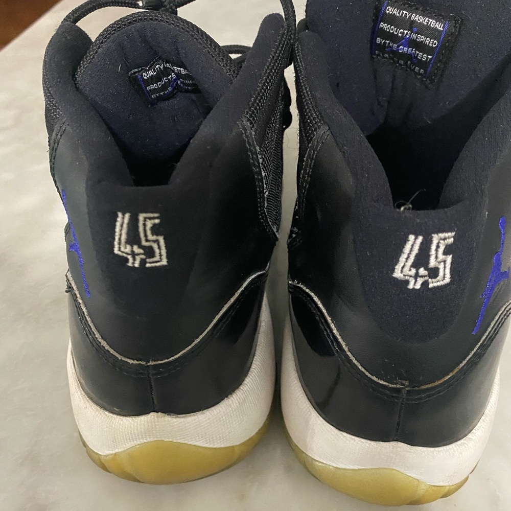 Jordan Space Jams - Picture 3 of 3